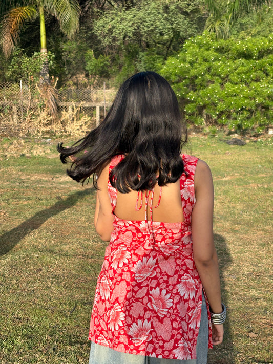 GAURI - SHORT BACKLESS KURTI