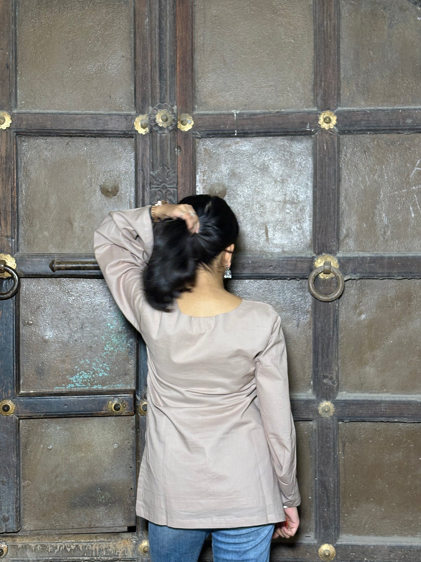 COCO - BELL SLEEVE V-NECK KURTI