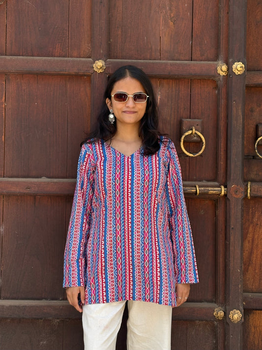 VANYA - FULL SLEEVE COTTON KIRTI WITH KATHA THREAD WORK